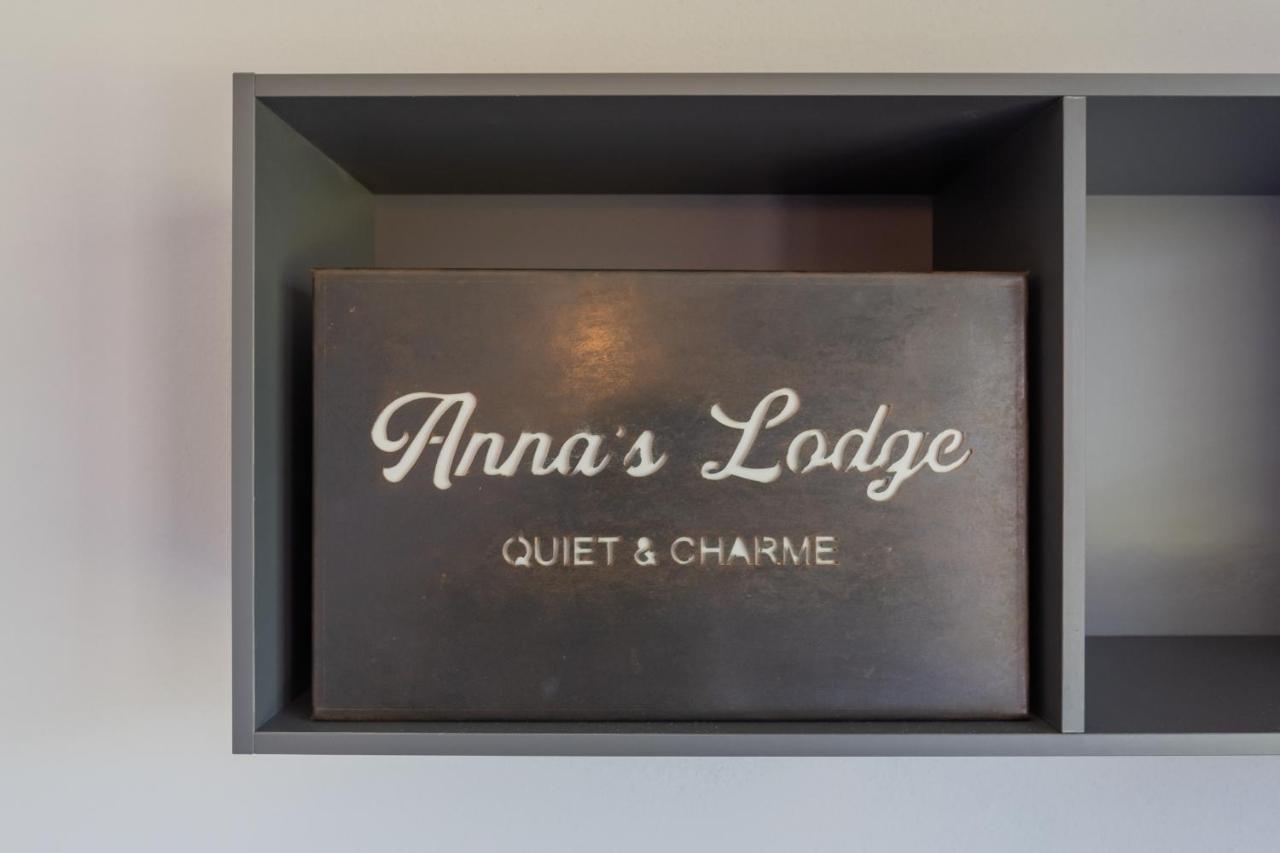 Anna'S Lodge Quite & Charme Pianello Del Lario Exterior photo
